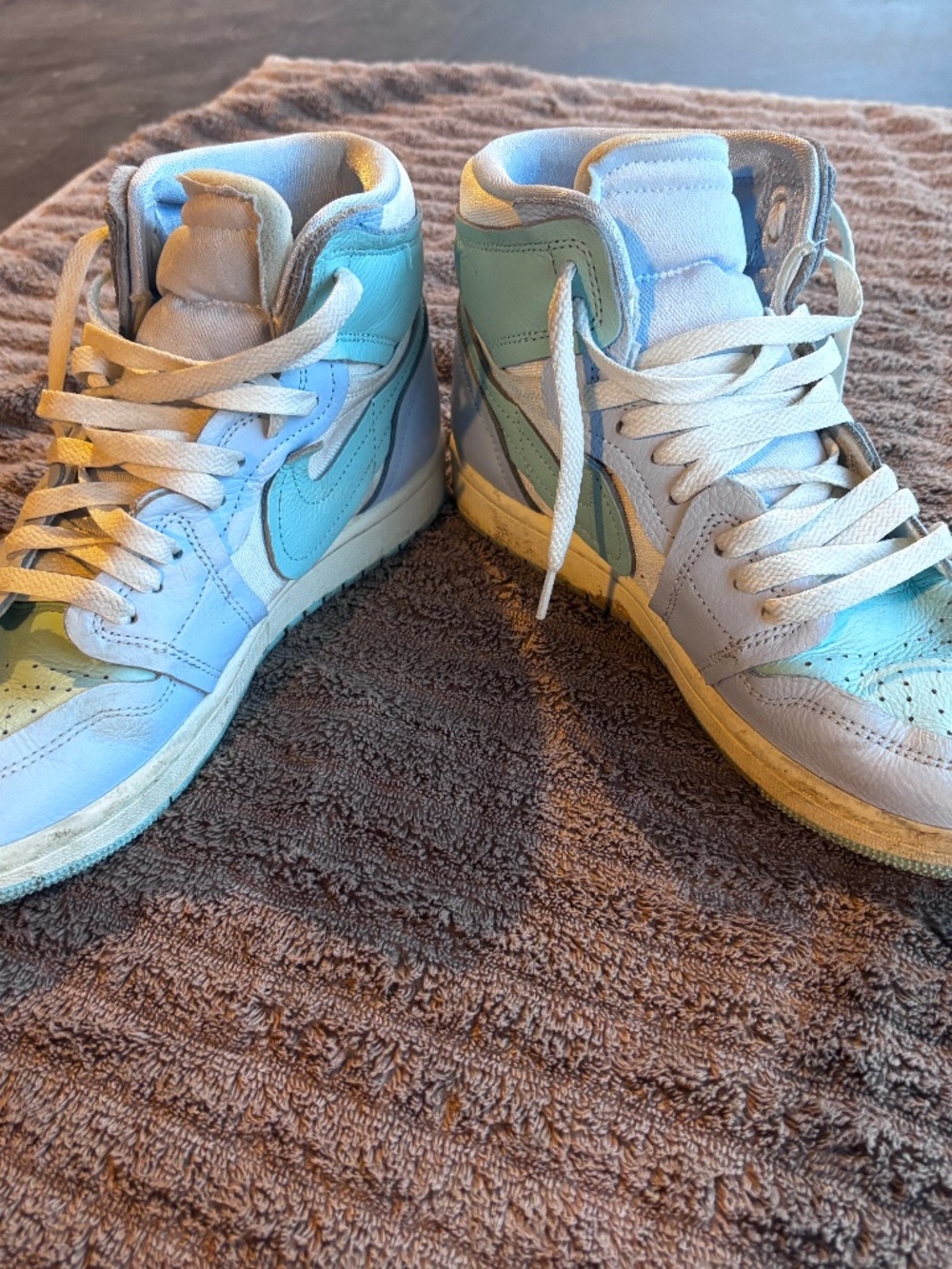 Nike High top shoes